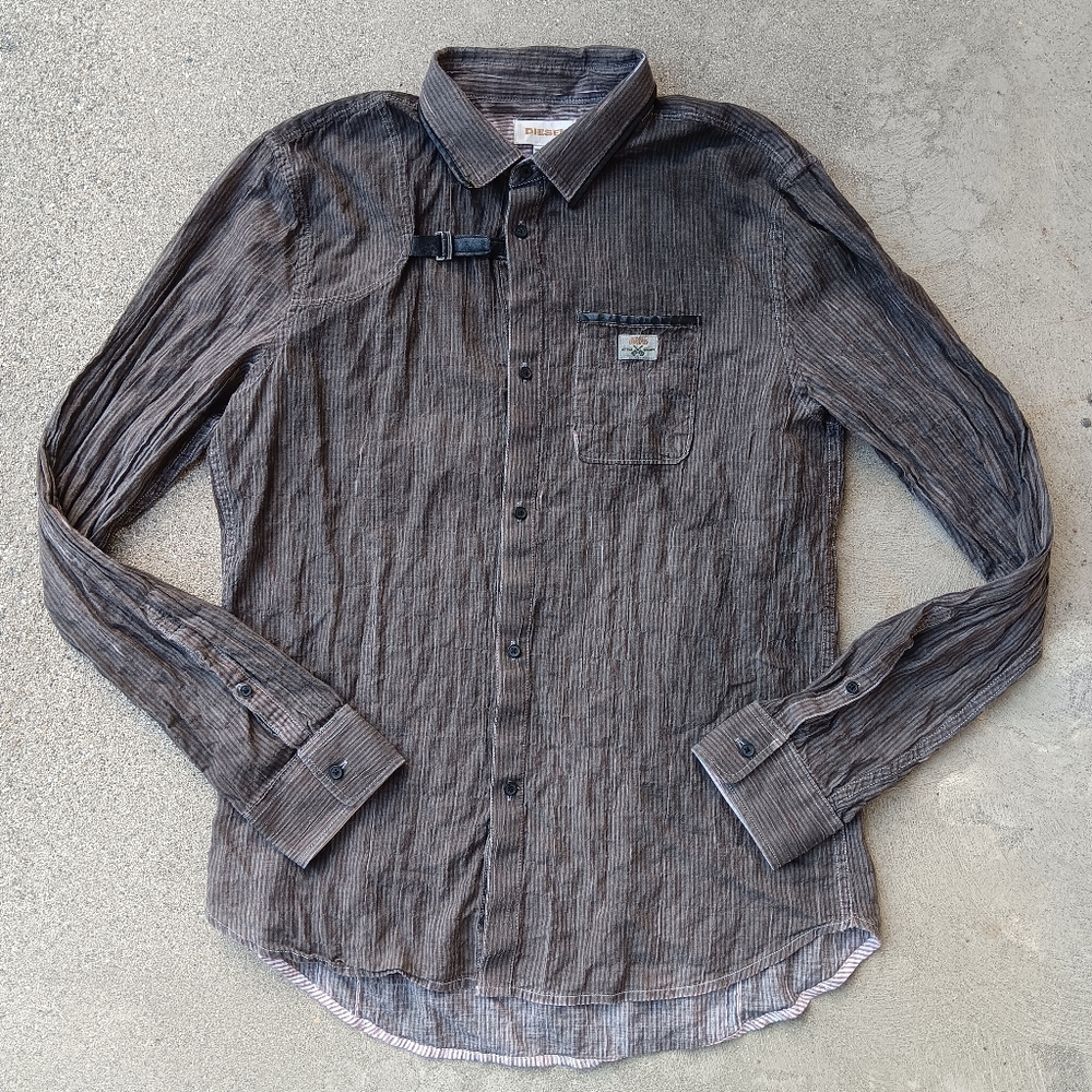 Men's Diesel button up.